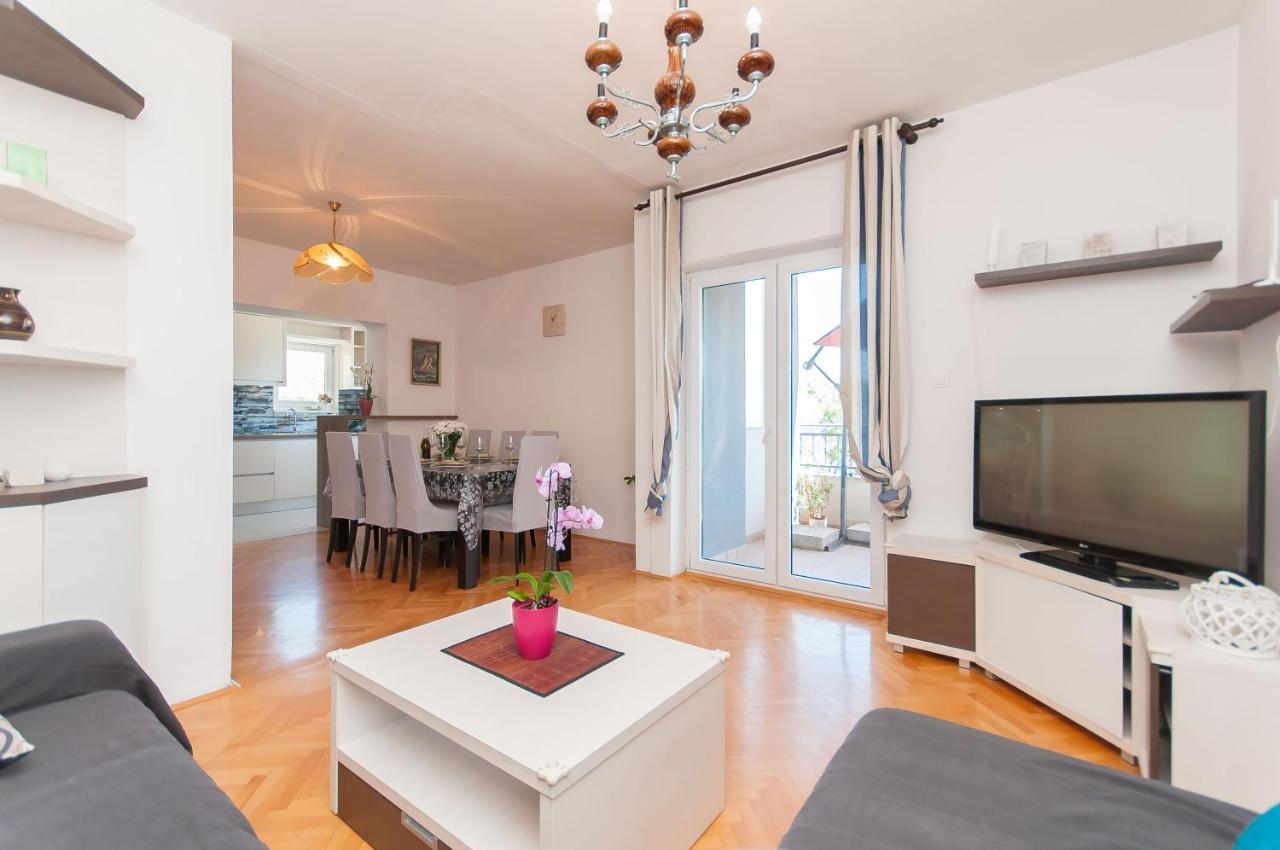 Apartman Roza Duće Εξωτερικό φωτογραφία